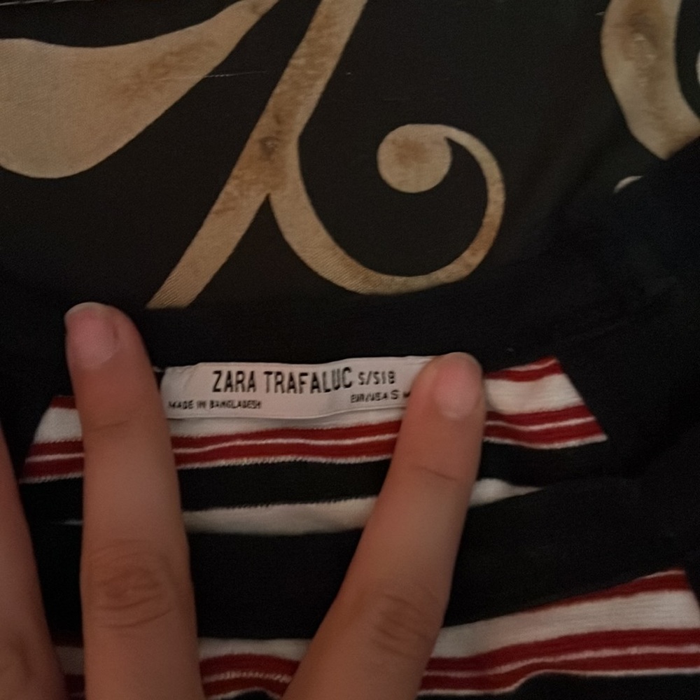 Zara Trafaluc Crop top - Picture 2 of 4